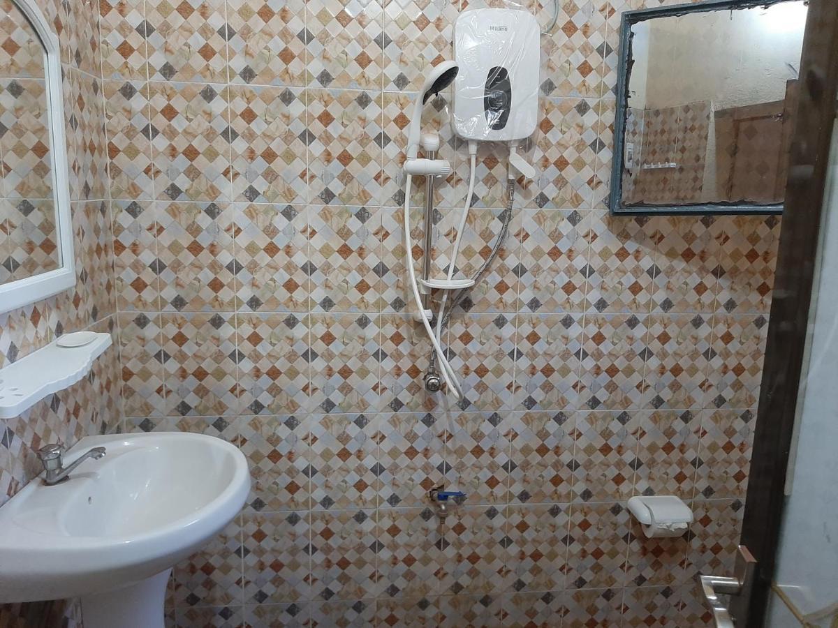 Villa Chambre B Climatisee Douche Cuisine Salon باماكو المظهر الخارجي الصورة