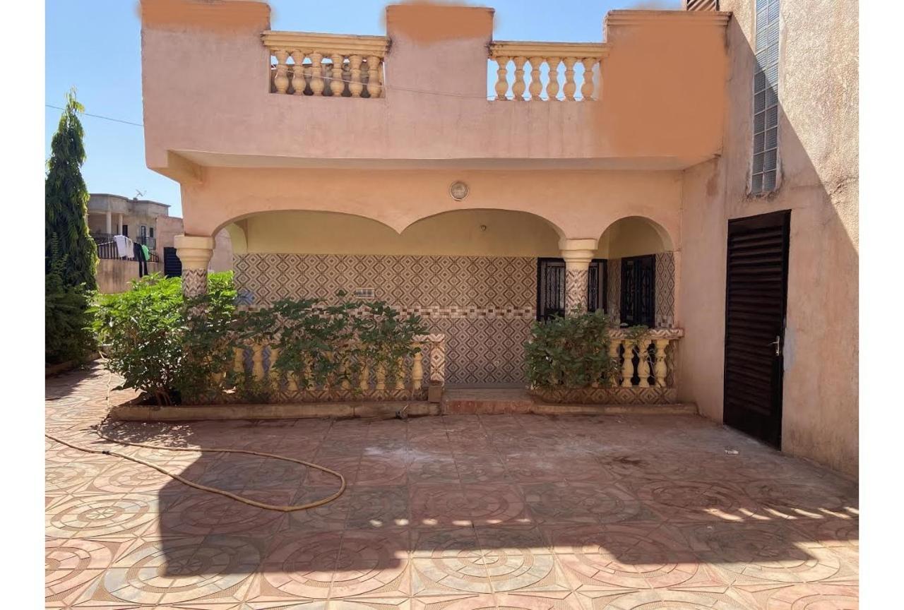 Villa Chambre B Climatisee Douche Cuisine Salon باماكو المظهر الخارجي الصورة